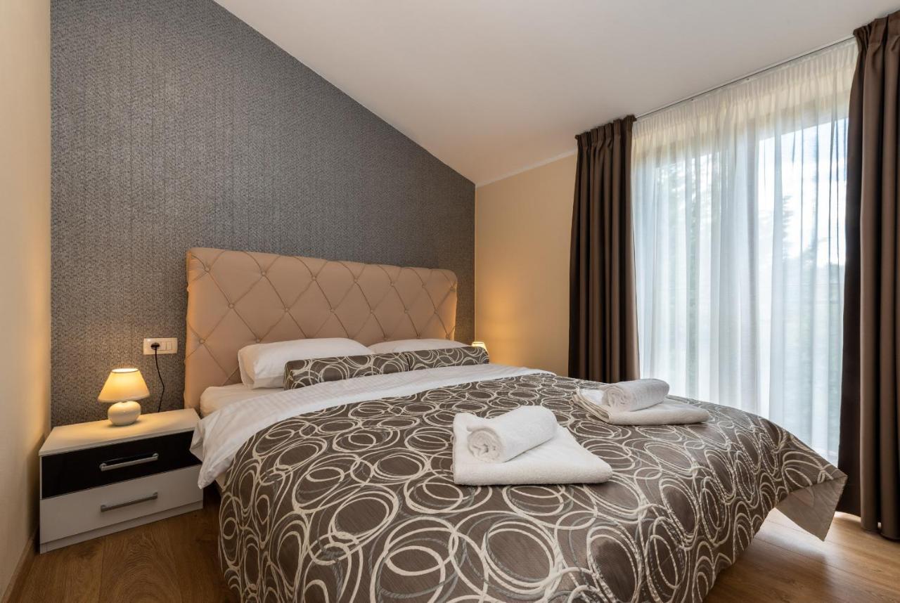Hotel Tomazici Santalezi 외부 사진